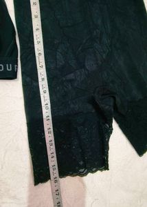 Sports Bra &amp; Lace Shorts shaper