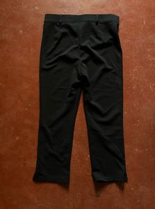 Classic Black Capris