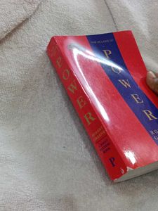 The 48 Laws of Power