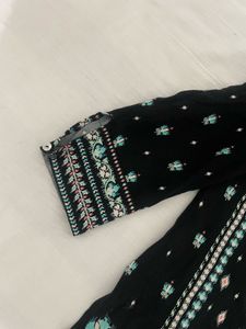 Simple Elegant Kurta