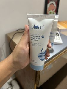 Plum Rice Water &amp; Niacinamide Face Wash