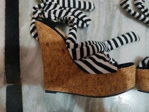 Ribbon Heels Sandals 5.5 Inch Platform Heel