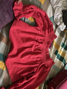 Full sleeve top