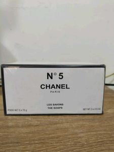 Chanel N°5 The Soaps