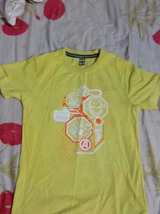 Men's Yellow Iron Man Graphic T-Shirt