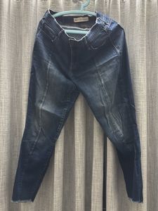 GAP 30R WAIST Stylish Blue Denim Jeans
