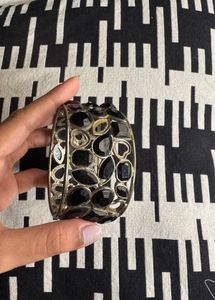 Chunky y2k Black Gem Bangle