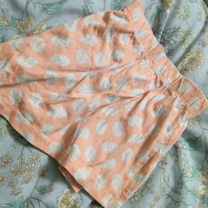Cute Peach Leaf Print Pajama Shorts