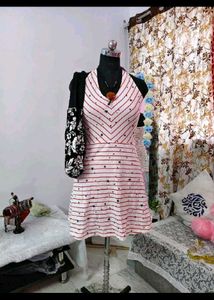 Chic Striped Star Dress