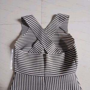 Size : M  Length : 32.5