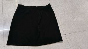 Classic Black Mini Skirt