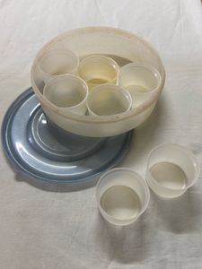 Spice Container ,Round box with squeeze Bottle