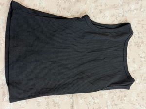 Basic Black Ribbed Tank Top