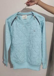 Light Blue Quilted Sweatshirt