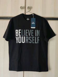 Nobero Tshirt