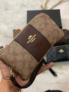 Coach Wristlet - slings