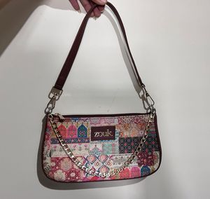 Zouk Shoulder Bag
