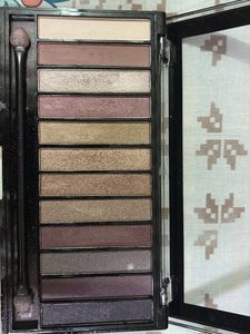 Gloss Mini Eye Palette | 12 Stunning Color Set