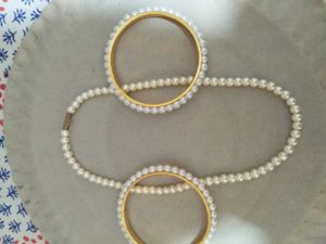 Pearl Chain With Bangles