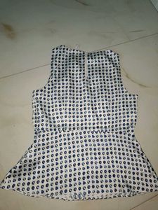 Chic Polka Dot Sleeveless Peplum Top