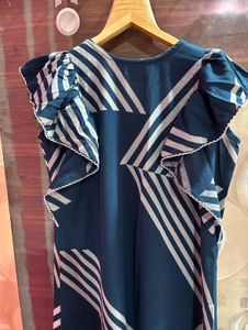 Stylish Blue &amp; White Printed Dress