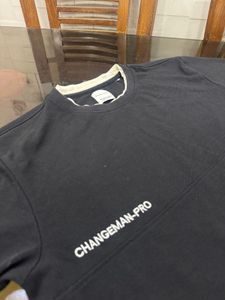 Check Offer in bio- Black Long Sleeve Sweatshirt