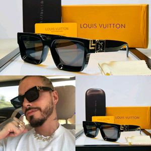LOUIS VUITTION ***SunglassHEAVY QUALITY fibre lens