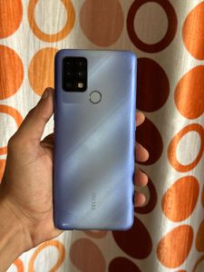 Smartphone Tecno Pove