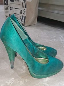 Vintage Italian H&amp;M Satin Platform Heels