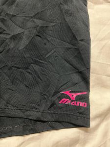 Mizuno Black &amp; Pink Athletic Shorts