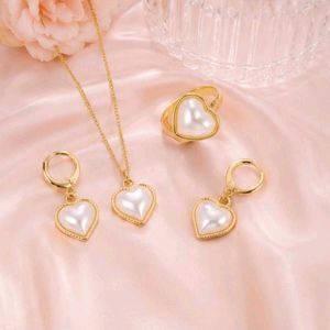 Heart Pearl Jewellery Set