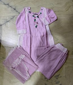 Lilac Kurta with White Lace Trim