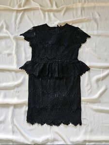 Little Black Dress (Elle)