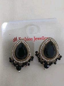 Elegant Black Stone Earrings