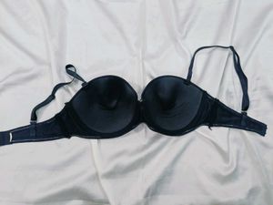 🇳🇿💫🎀 Black Strapless Bra