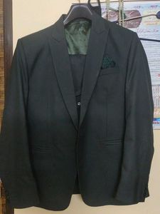 Raymond Men's Formal Green 3 piece Suit