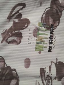Cute Graphic Print Long Sleeve Top size 30/32 fitt