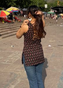 Floral Print Sleeveless Kurta Top