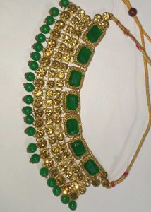 Traditional Green Stone Jewellery Set