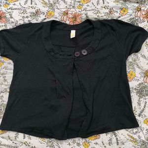 Stylish Black Buttoned Short-Sleeved Shrug