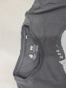 UNISEX Cute Soft Kitty Graphic T-Shirt