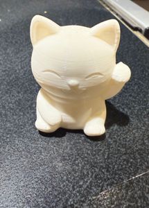 Japanese Lucky  Cat figurine