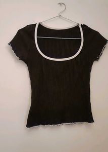 Black Ribbed Lettuce Trim Crop Top