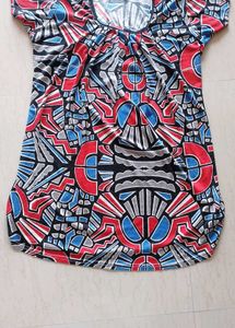 Vibrant Geometric Print Short Sleeve Top