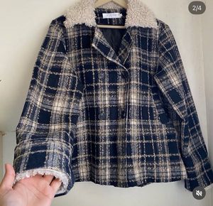 Cozy Plaid Jacket with Sherpa Collar