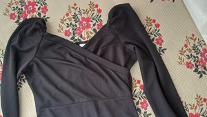 Elegant Black Midi Dress