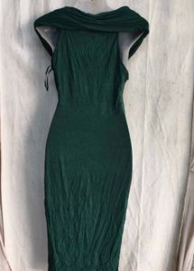 5429. Elegant Green Wrap Dress