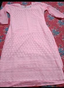 chikankari kurti