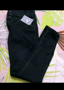 Black Skinny Fit Pants