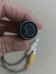 Round 5-pin DIN connector splitting into two